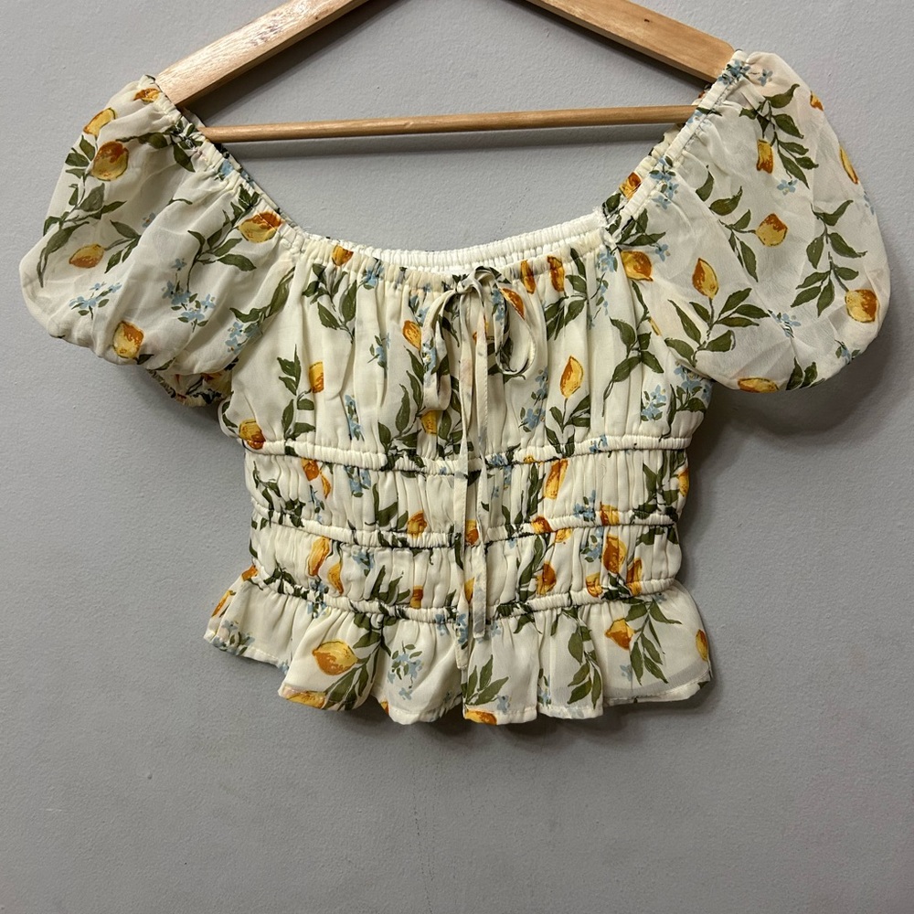 Floral Puff Sleeve Top